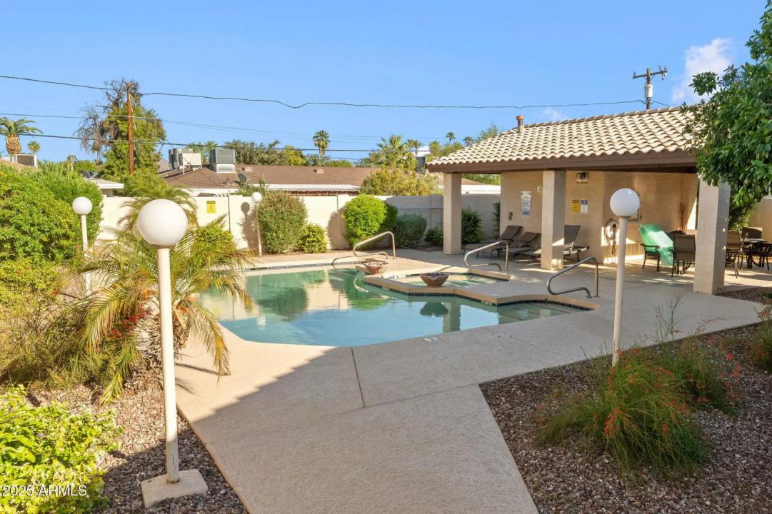Real Estate Picture 29