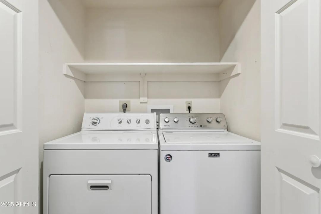 Real Estate Picture 17