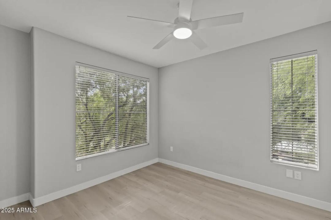 Real Estate Picture 19