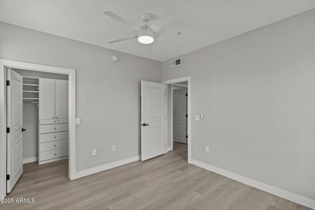 Real Estate Picture 26