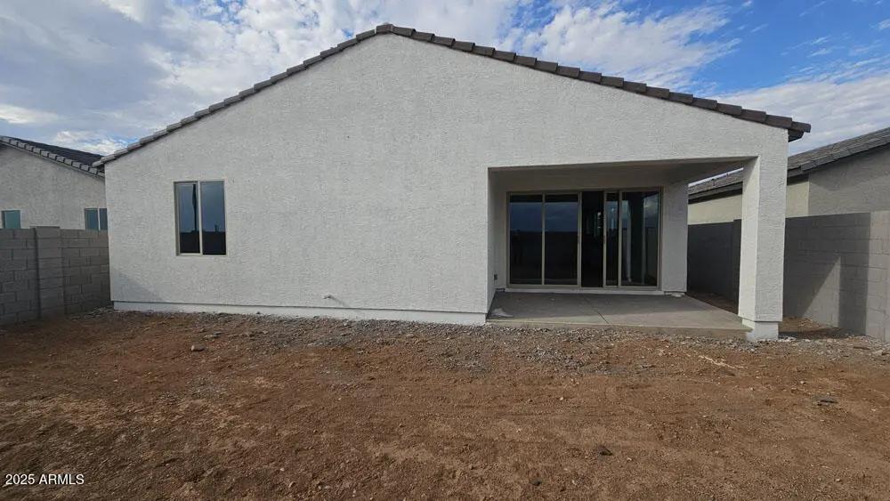 Real Estate Picture 14