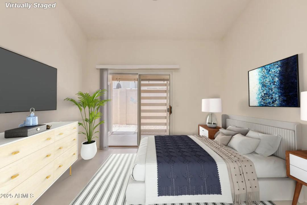 Real Estate Picture 5