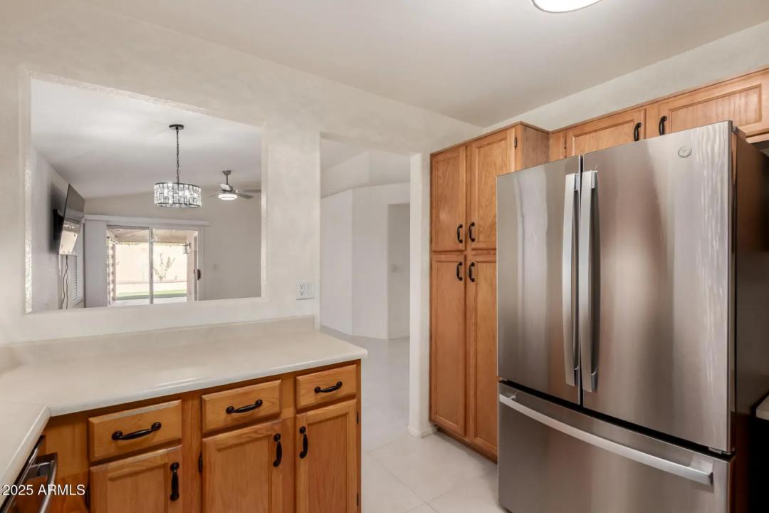 Real Estate Picture 11