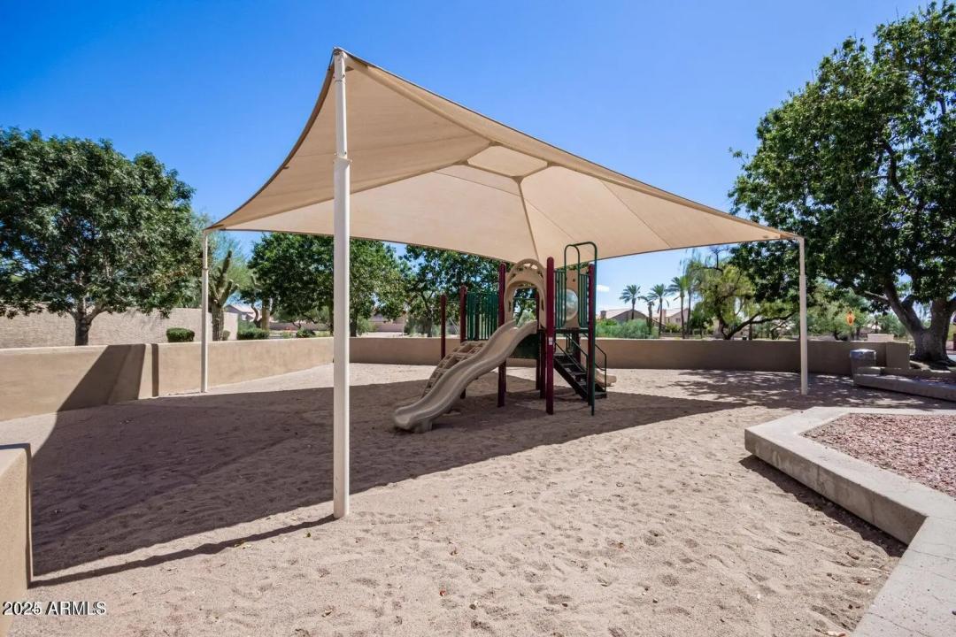 Real Estate Picture 44