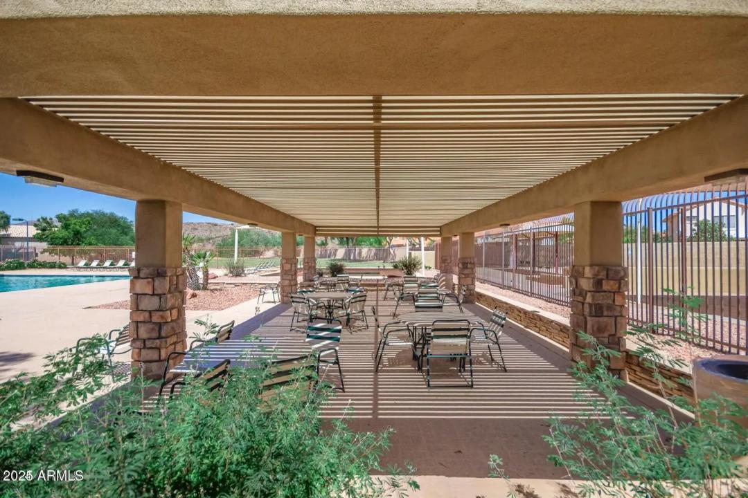 Real Estate Picture 42