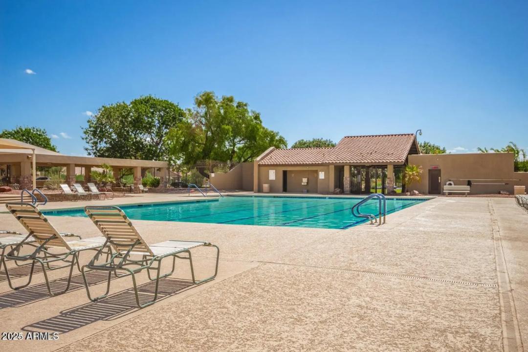 Real Estate Picture 40