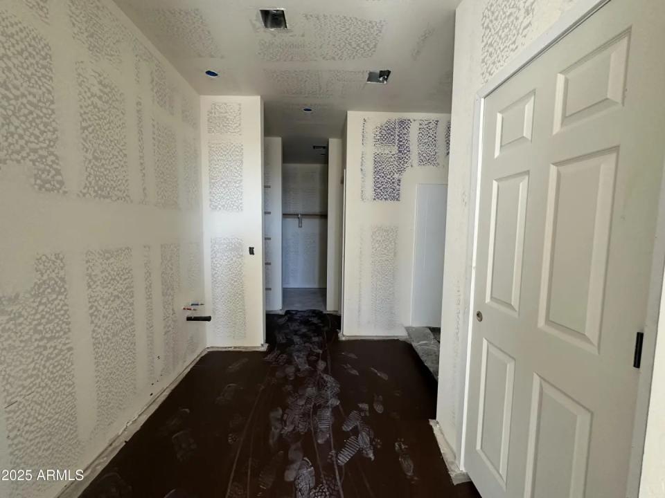 Real Estate Picture 21