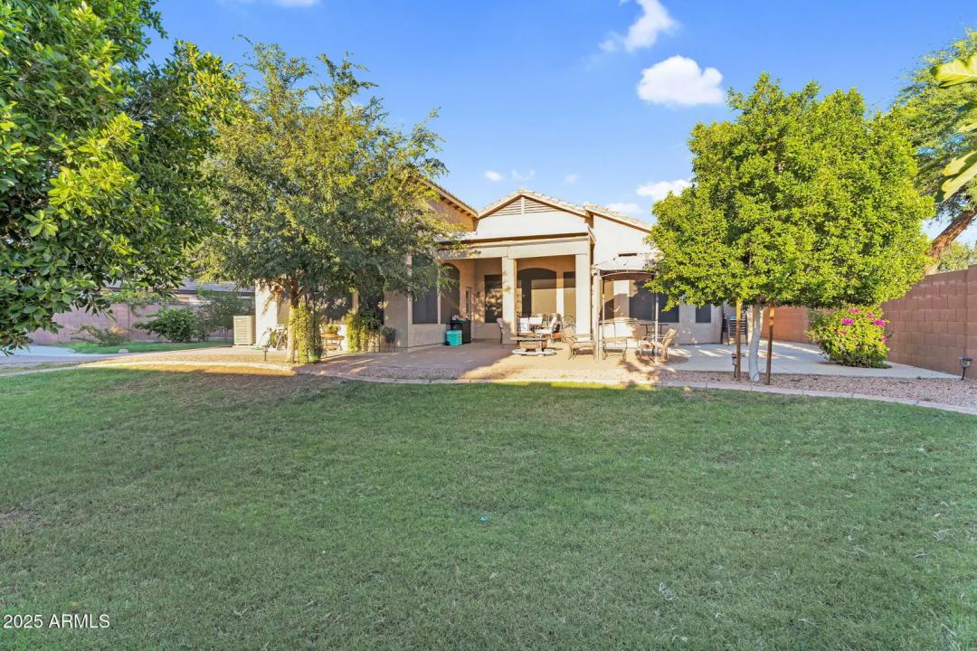 Real Estate Picture 22