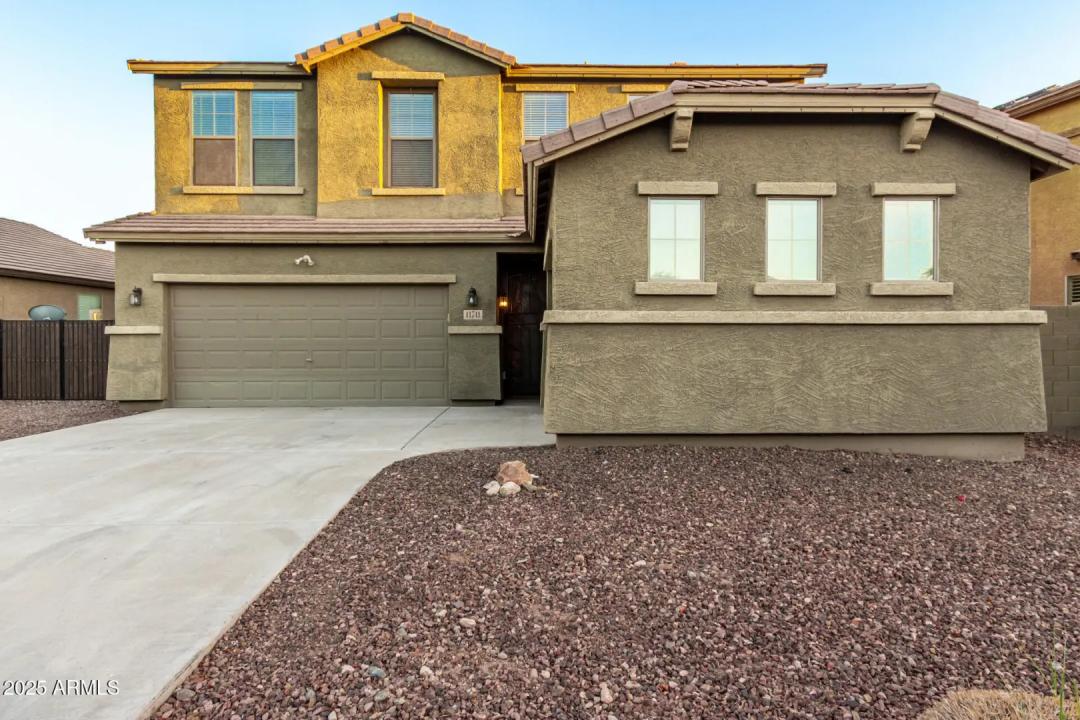 Real Estate Picture 6