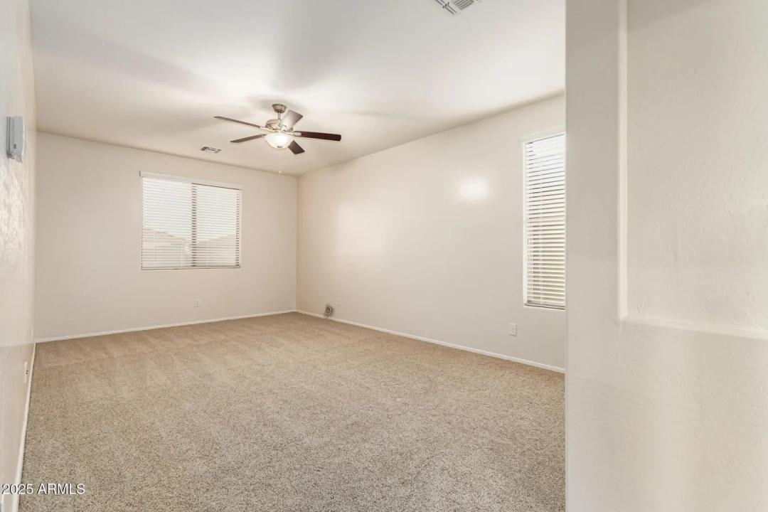 Real Estate Picture 21