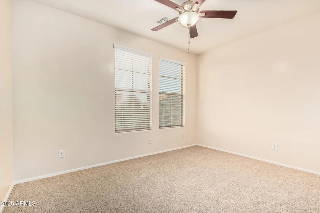 Real Estate Picture 30