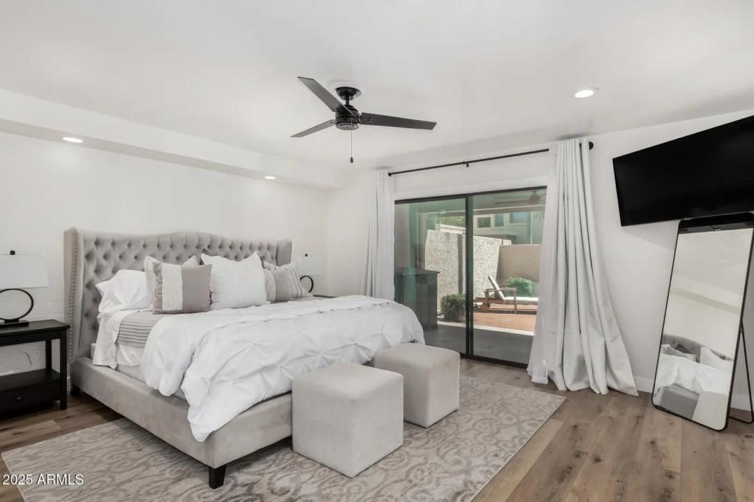 Real Estate Picture 18