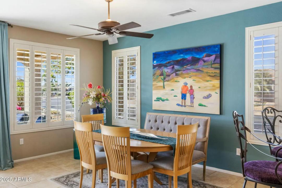Real Estate Picture 16