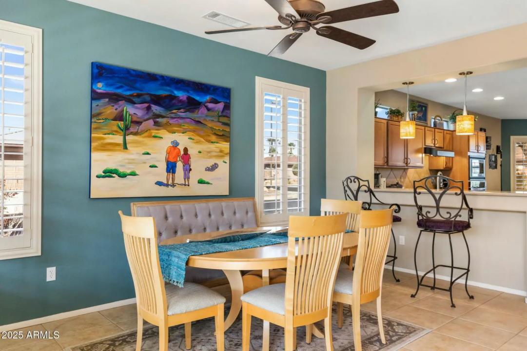 Real Estate Picture 17
