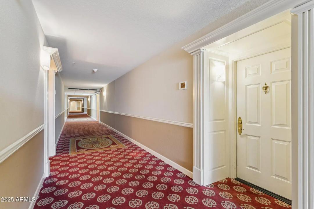 Real Estate Picture 4