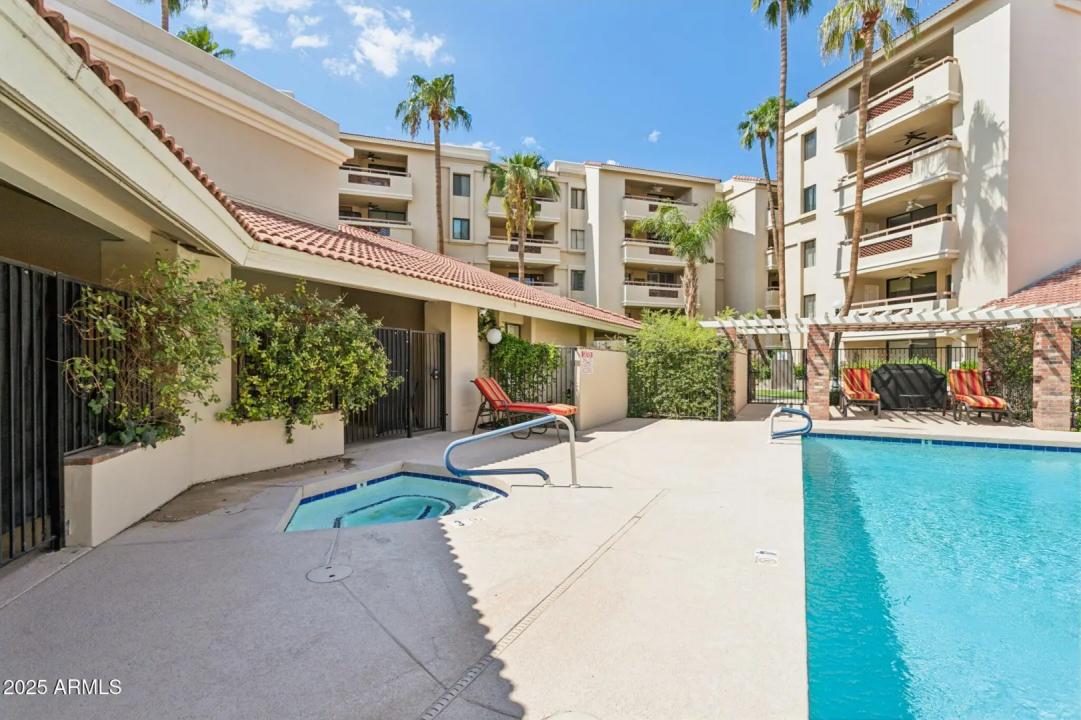 Real Estate Picture 26