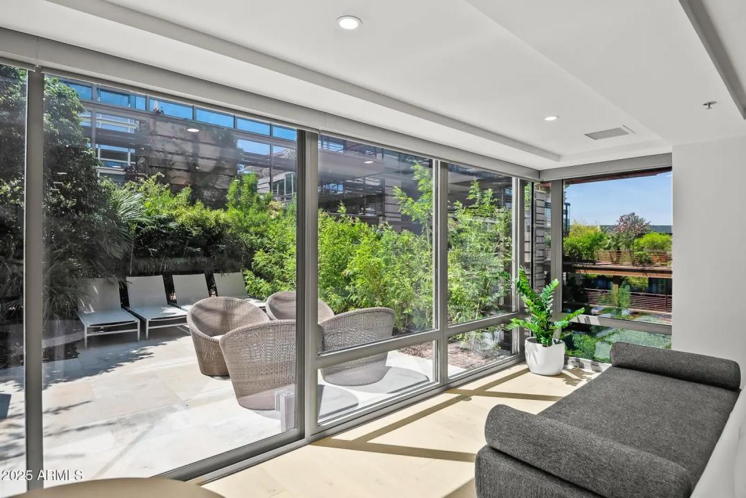 Real Estate Picture 26