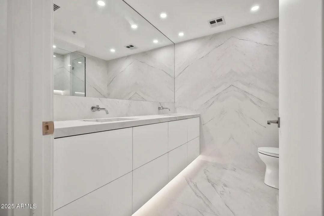 Real Estate Picture 29