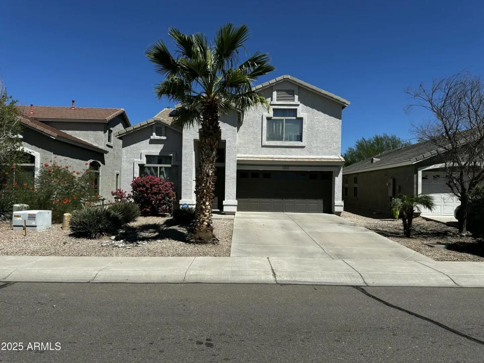 Real Estate Picture 1