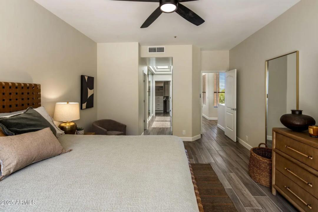Real Estate Picture 19