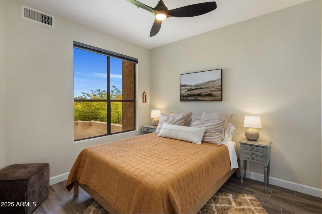 Real Estate Picture 27