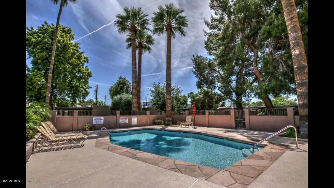 Real Estate Picture 8