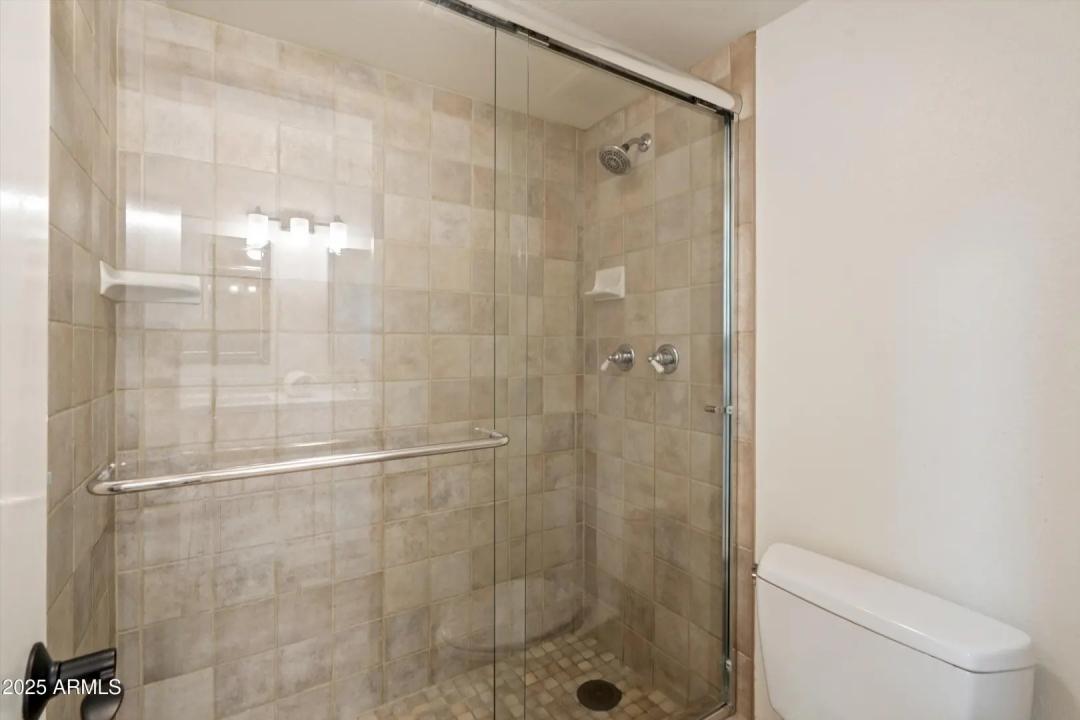 Real Estate Picture 37