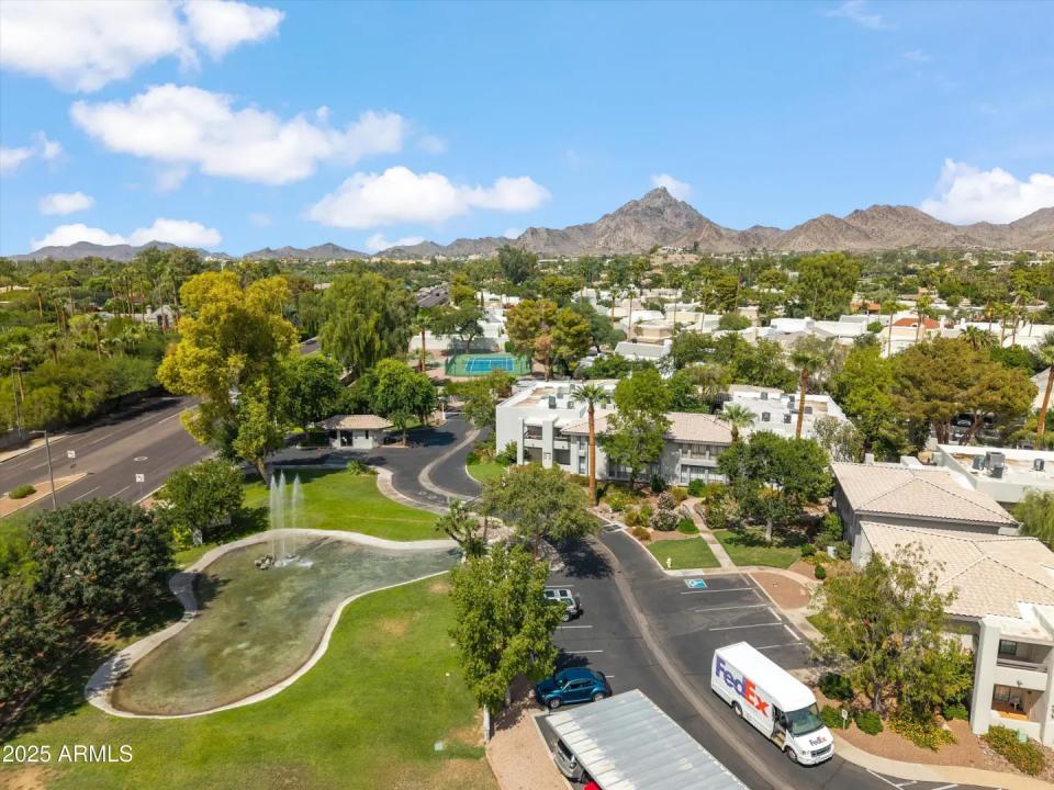 Real Estate Picture 27