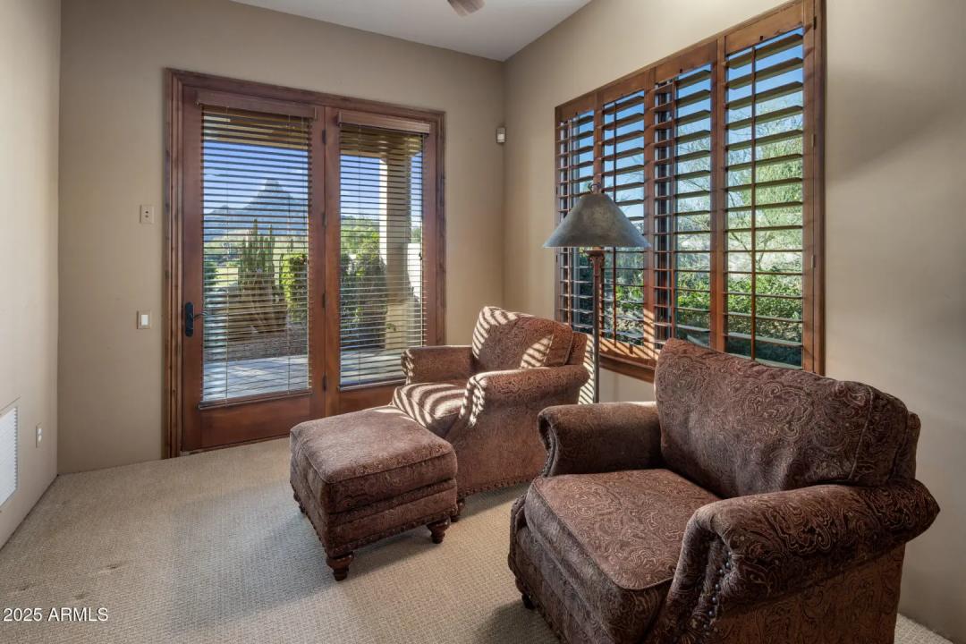 Real Estate Picture 25