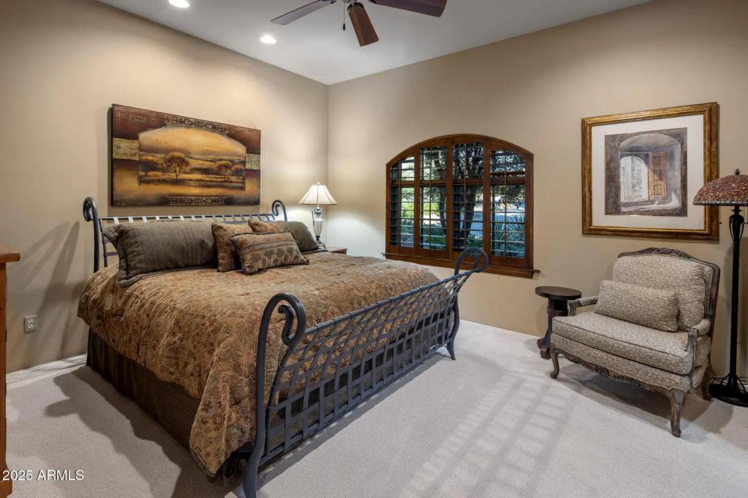 Real Estate Picture 28