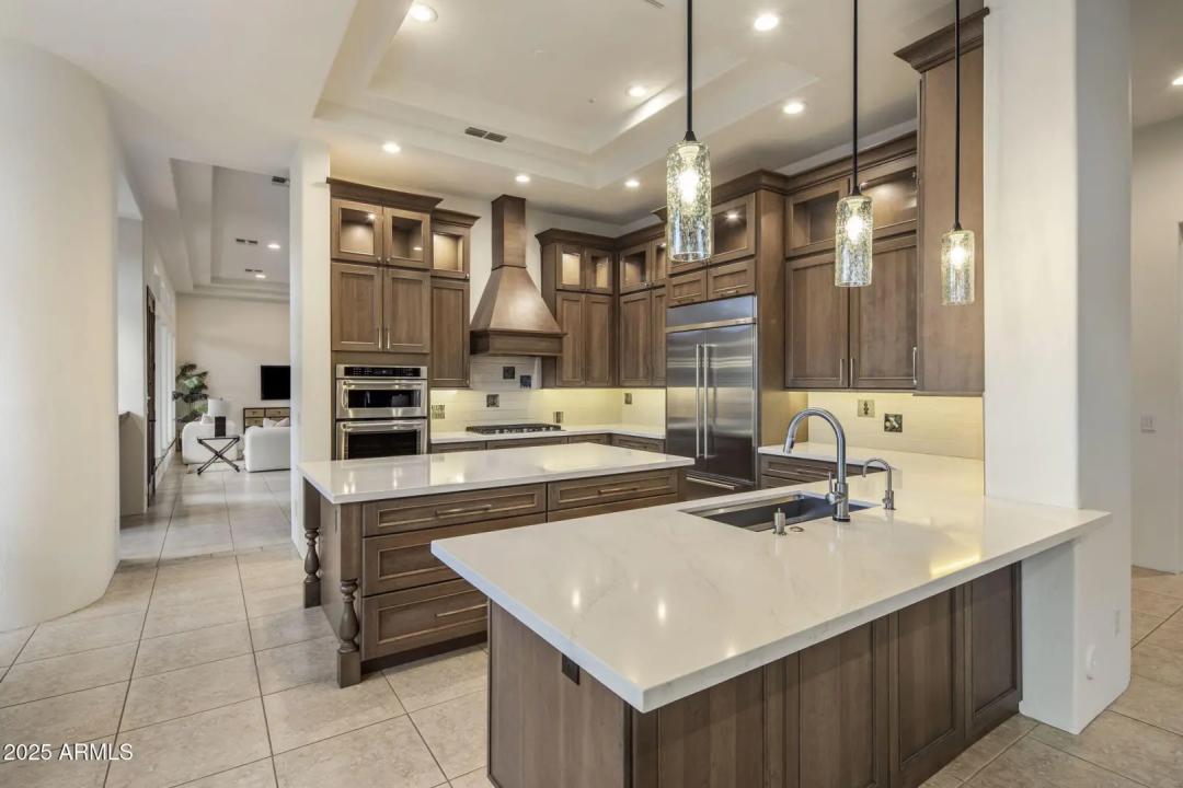 Real Estate Picture 19