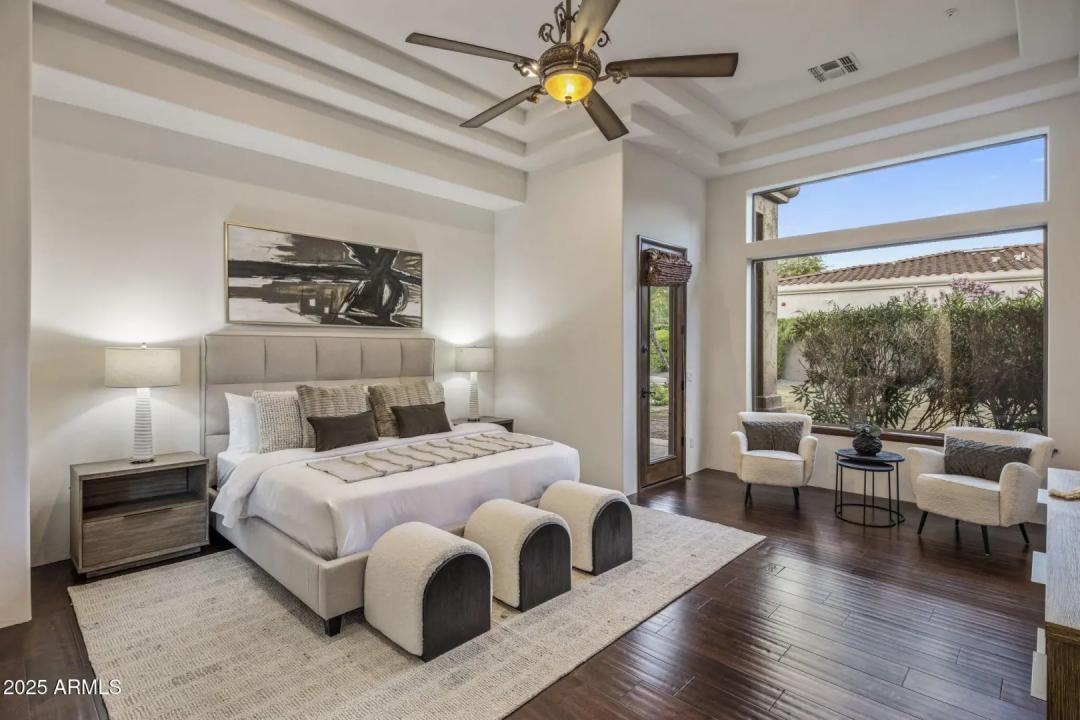 Real Estate Picture 26