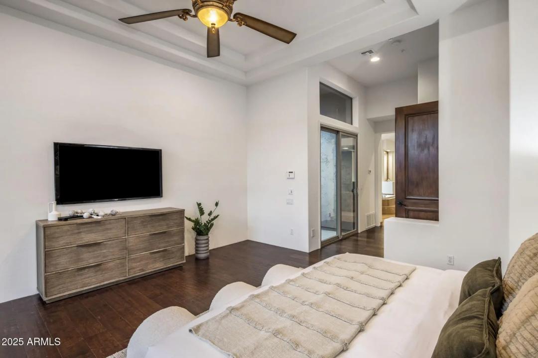 Real Estate Picture 27