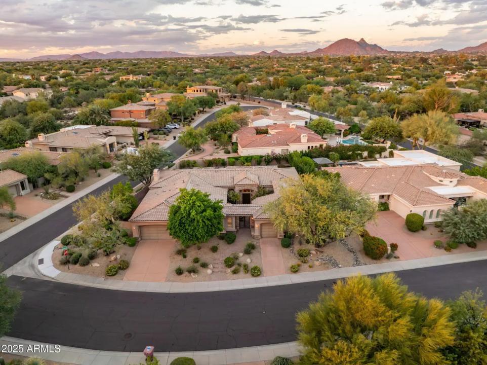 Real Estate Picture 2