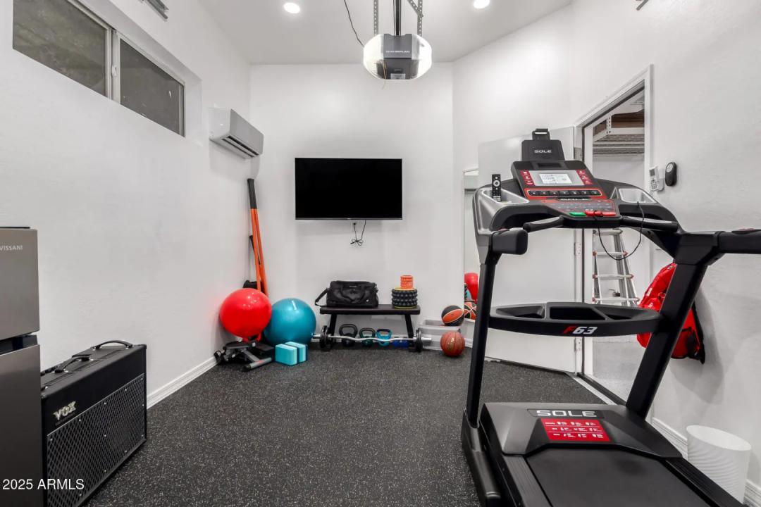 Real Estate Picture 27