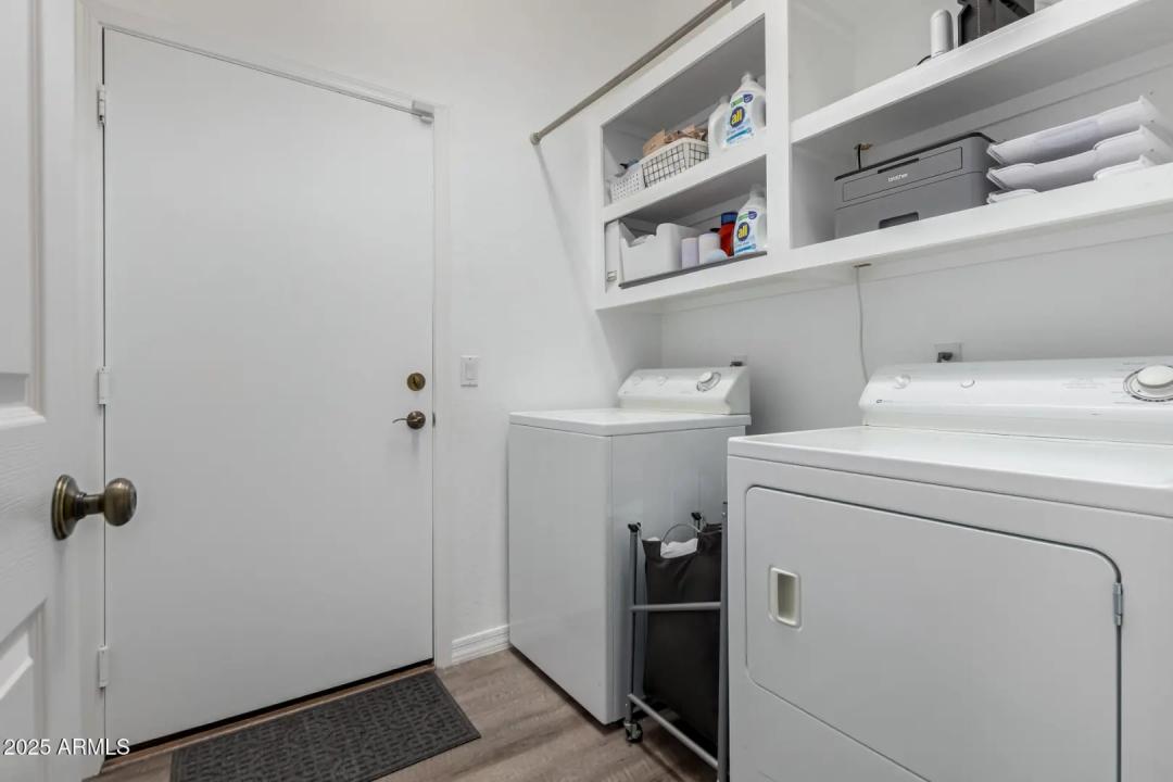 Real Estate Picture 28
