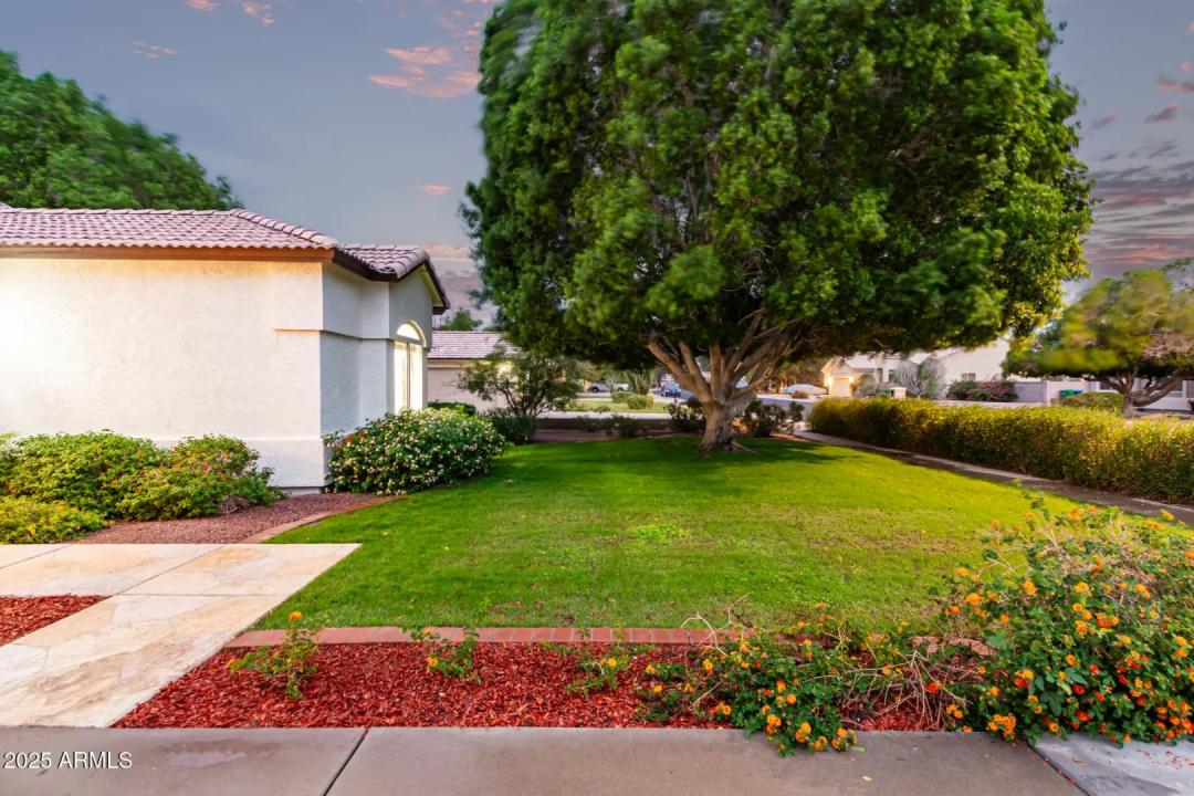Real Estate Picture 35