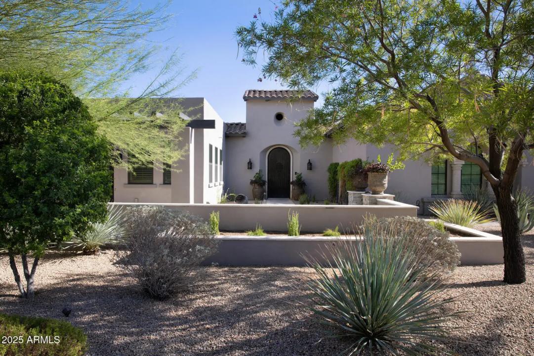 Real Estate Picture 2