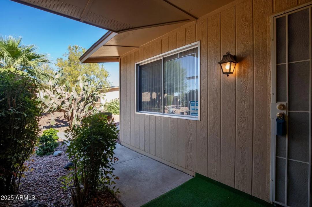 Real Estate Picture 4