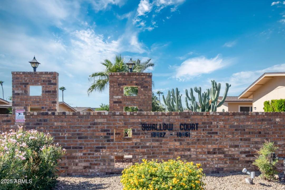 Real Estate Picture 24