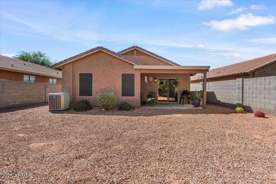 Real Estate Picture 32