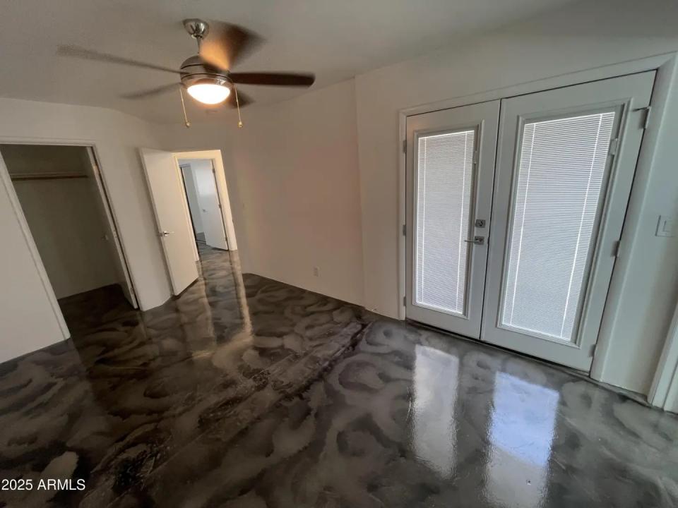 Real Estate Picture 13