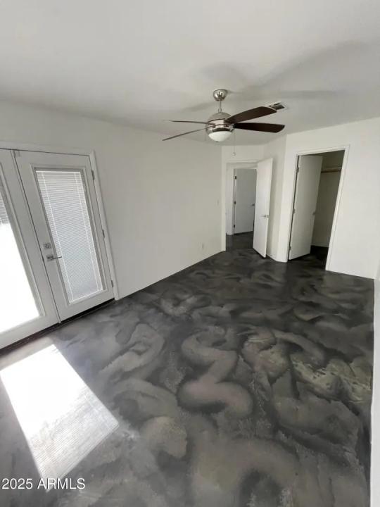 Real Estate Picture 18