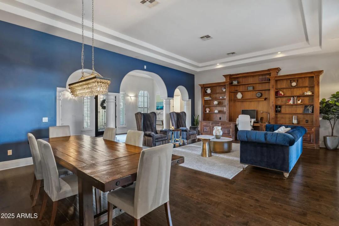 Real Estate Picture 9