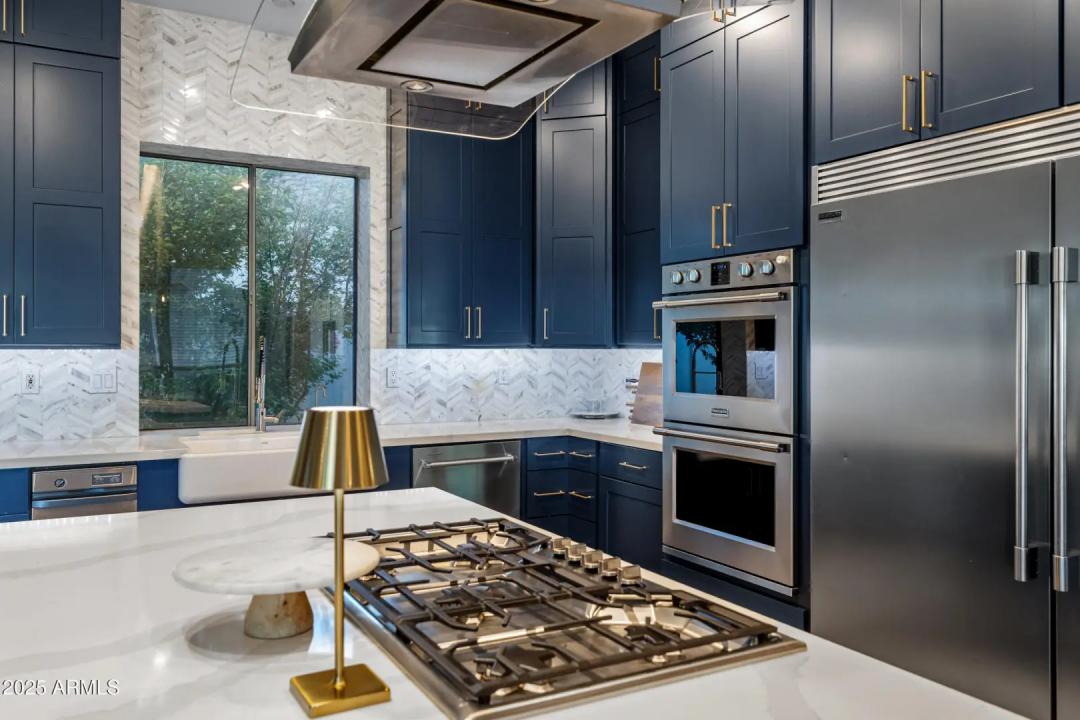 Real Estate Picture 22