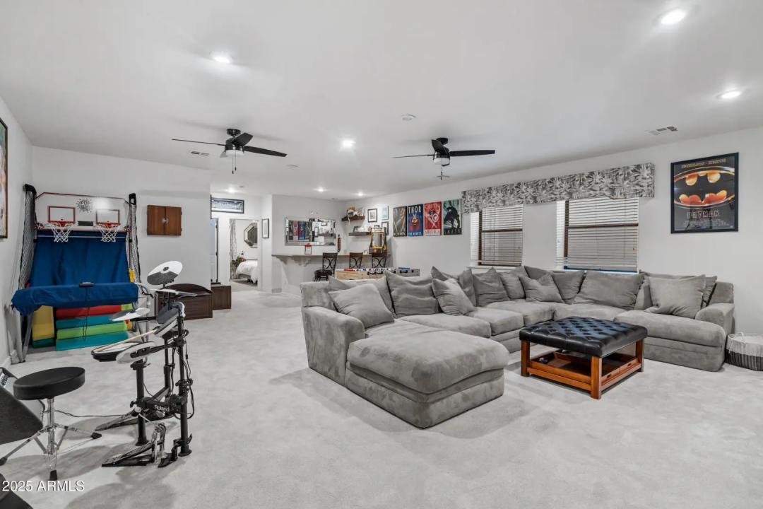 Real Estate Picture 48