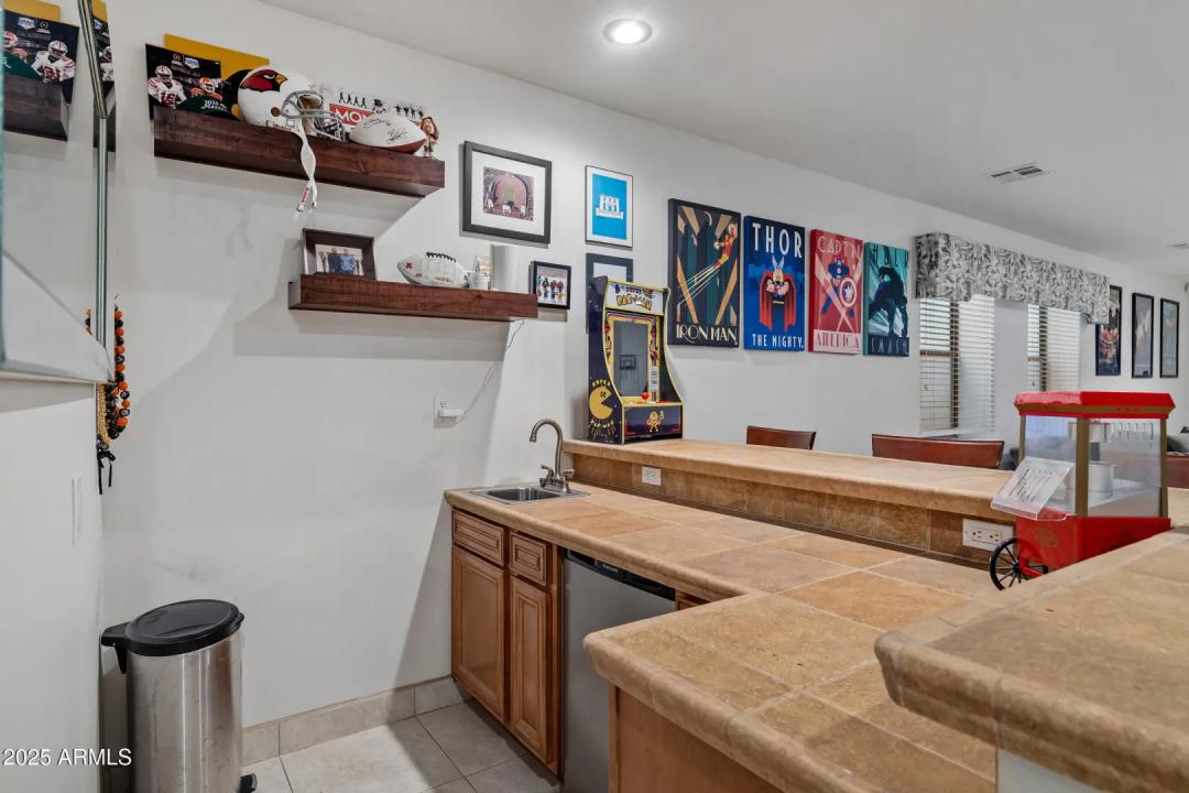 Real Estate Picture 53