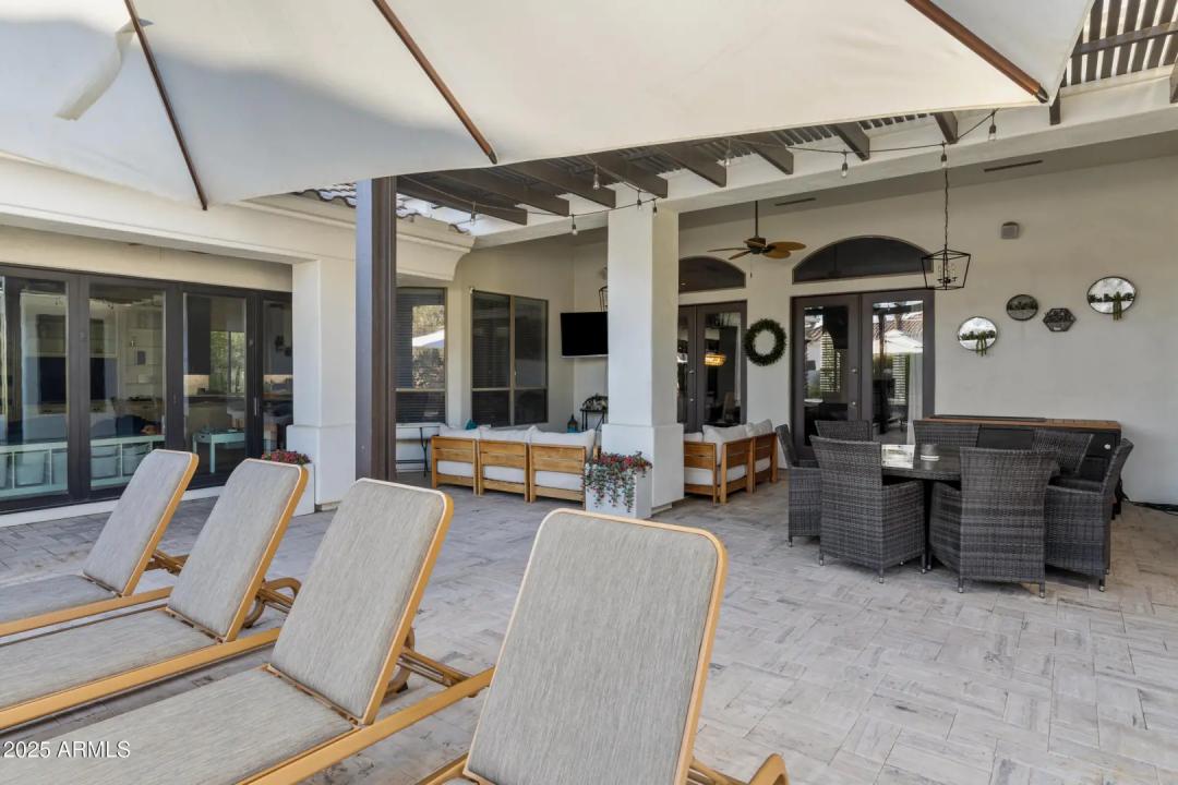 Real Estate Picture 64