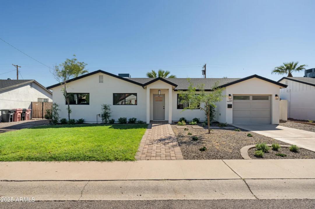 Real Estate Picture 2