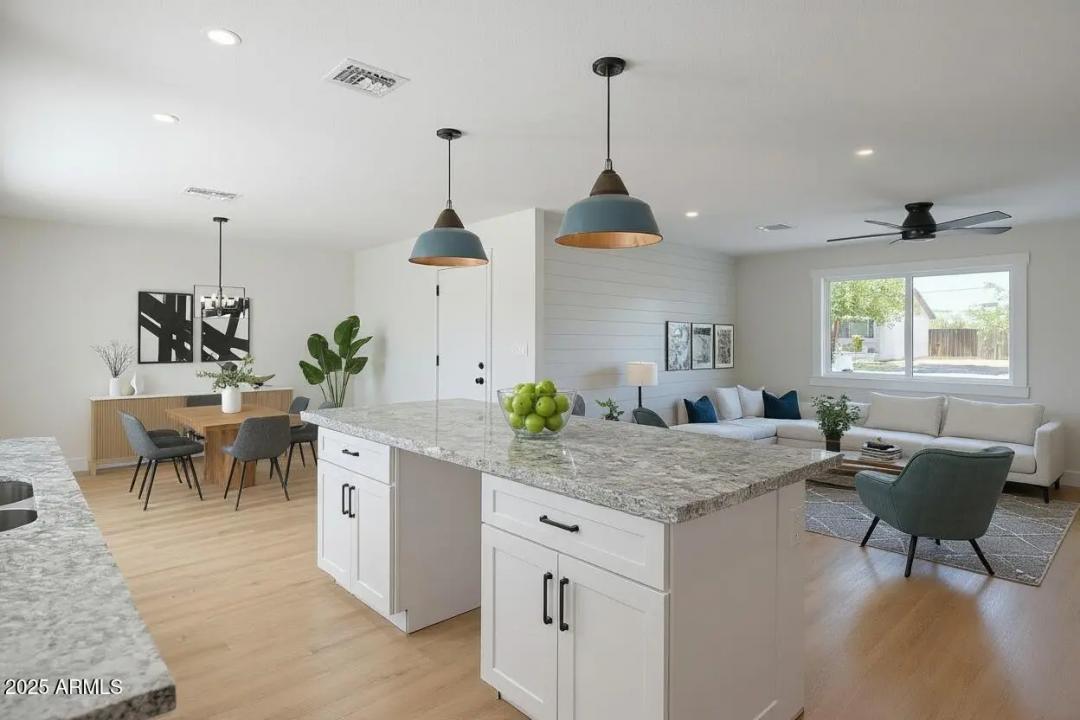 Real Estate Picture 6